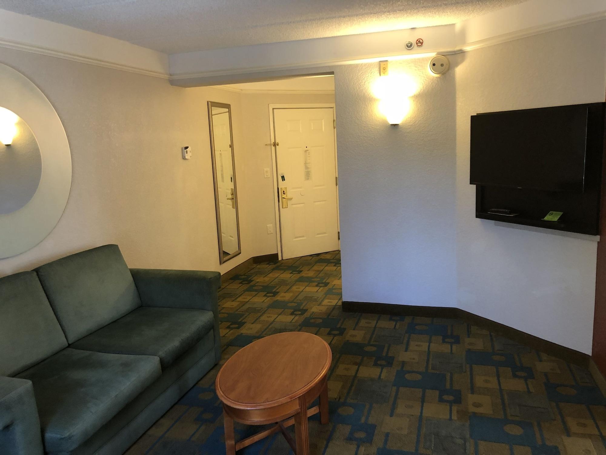 La Quinta By Wyndham Jacksonville Butler Blvd Exterior foto