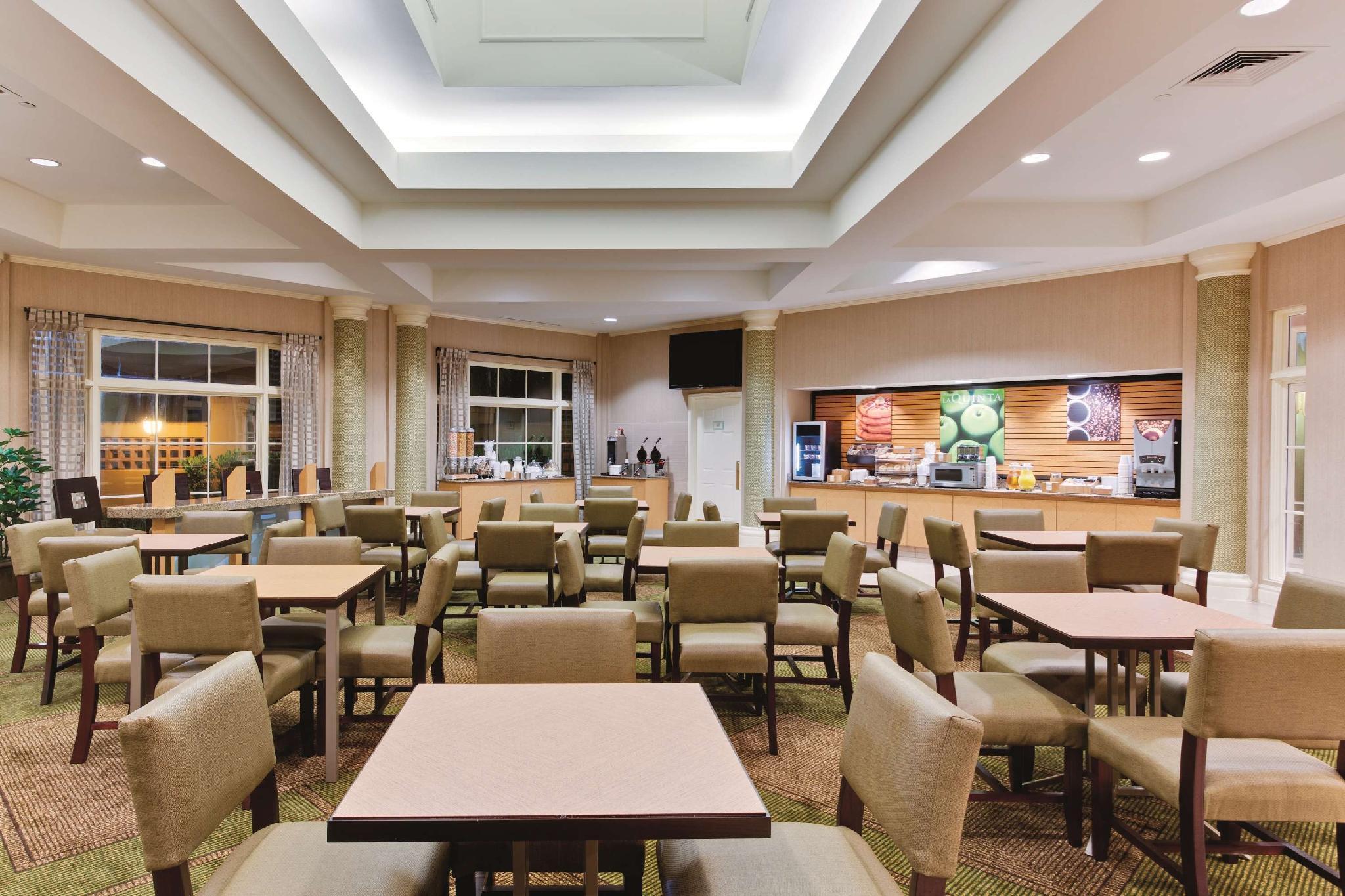 La Quinta By Wyndham Jacksonville Butler Blvd Exterior foto